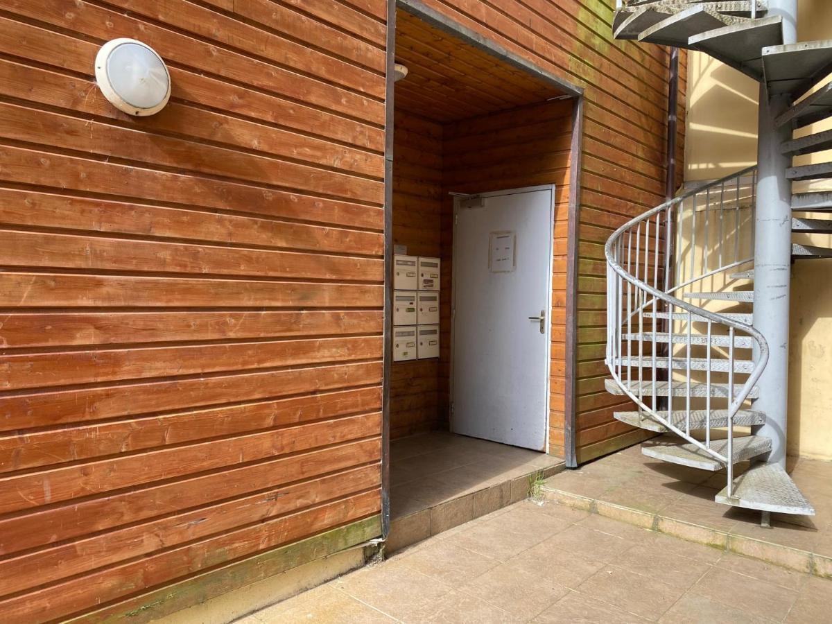 Le Ptit Vert - Wifi - Confort - Entree Autonome - Entre Gare Et Centre Quimper Exterior foto